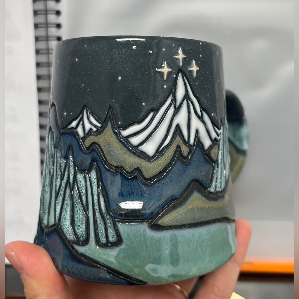 Alpenglow Pottery Velaris mug - Picture 2 of 9
